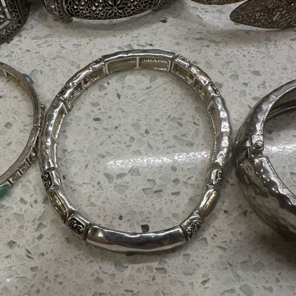 Vintage lot of 10 mid century bangles and braclets - Picture 9 of 16